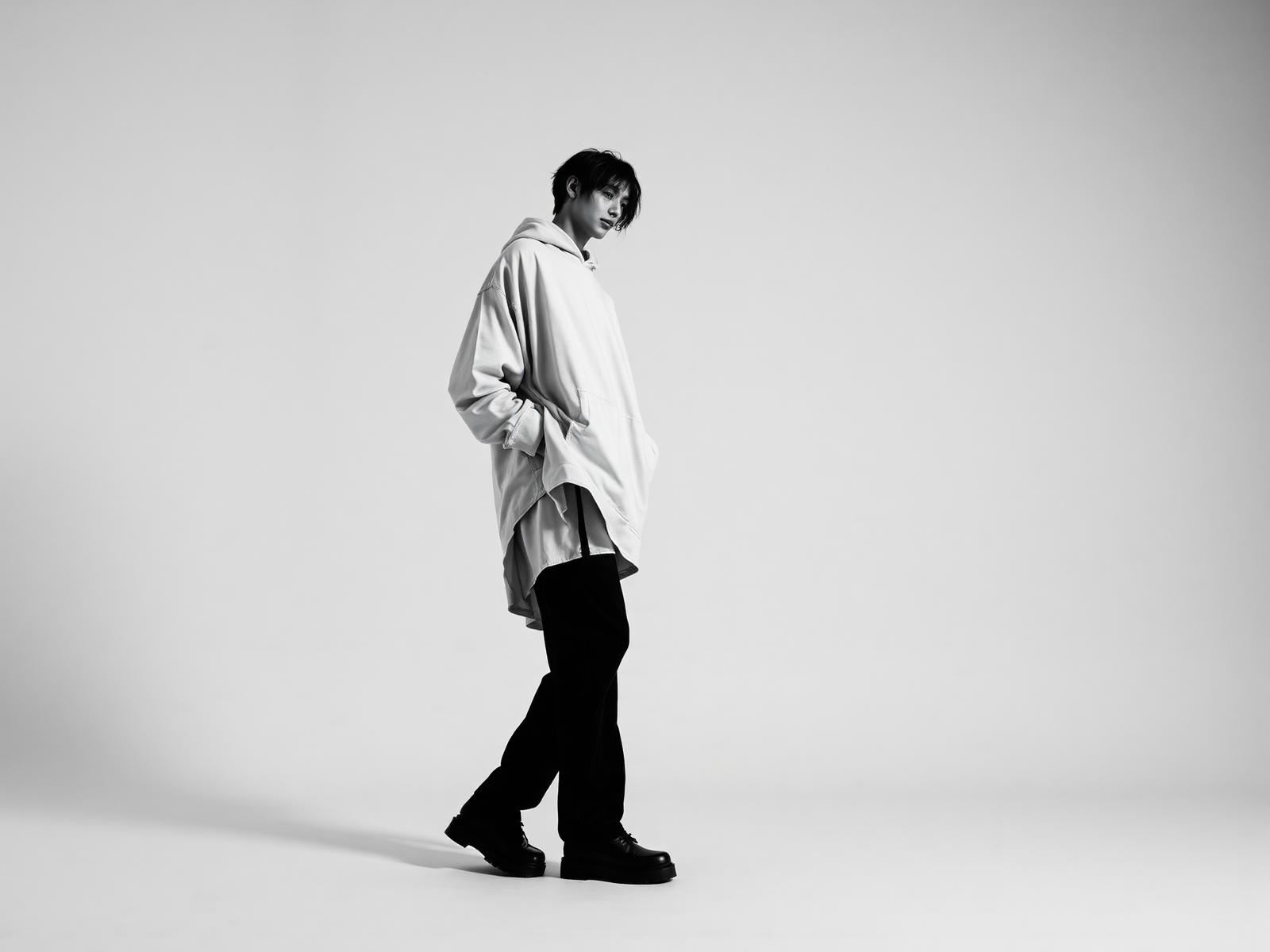 Model wearing ZAAVIQ oversized streetwear